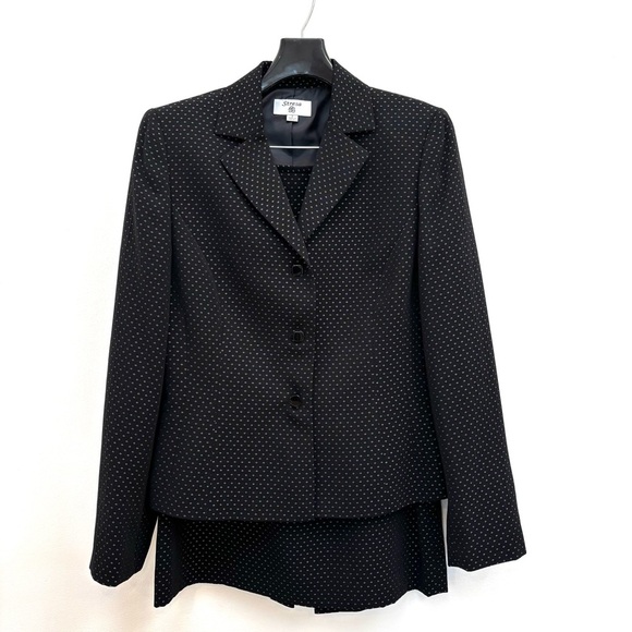 Stresa 2 Piece Classic Suit Pencil Skirt And Blazer Elegant Black White Size 8 - Picture 2 of 14